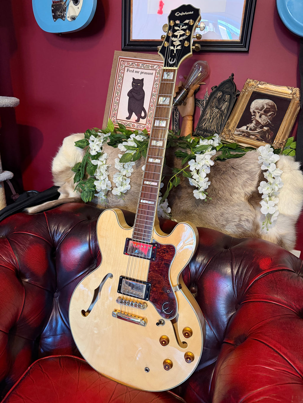 Ophelia! - Epiphone Sheraton II | 2010 | Natural