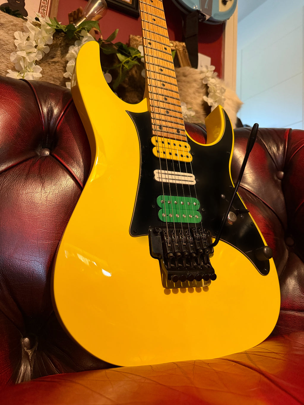 Beatrix! - Ibanez RG350M-YE | 2010 | Yellow | Upgraded HSH