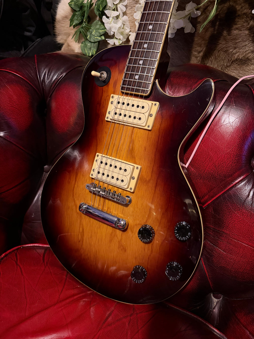 Evangeline! - Vintage Japanese Les Paul-Style Guitar | c.1976–1977