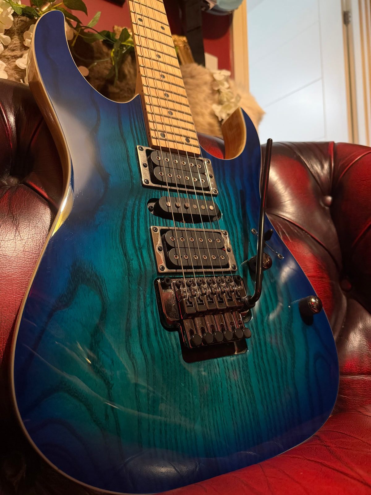 Mirage! - Ibanez RG370AHMZ | 2017 | Blue Moon Burst