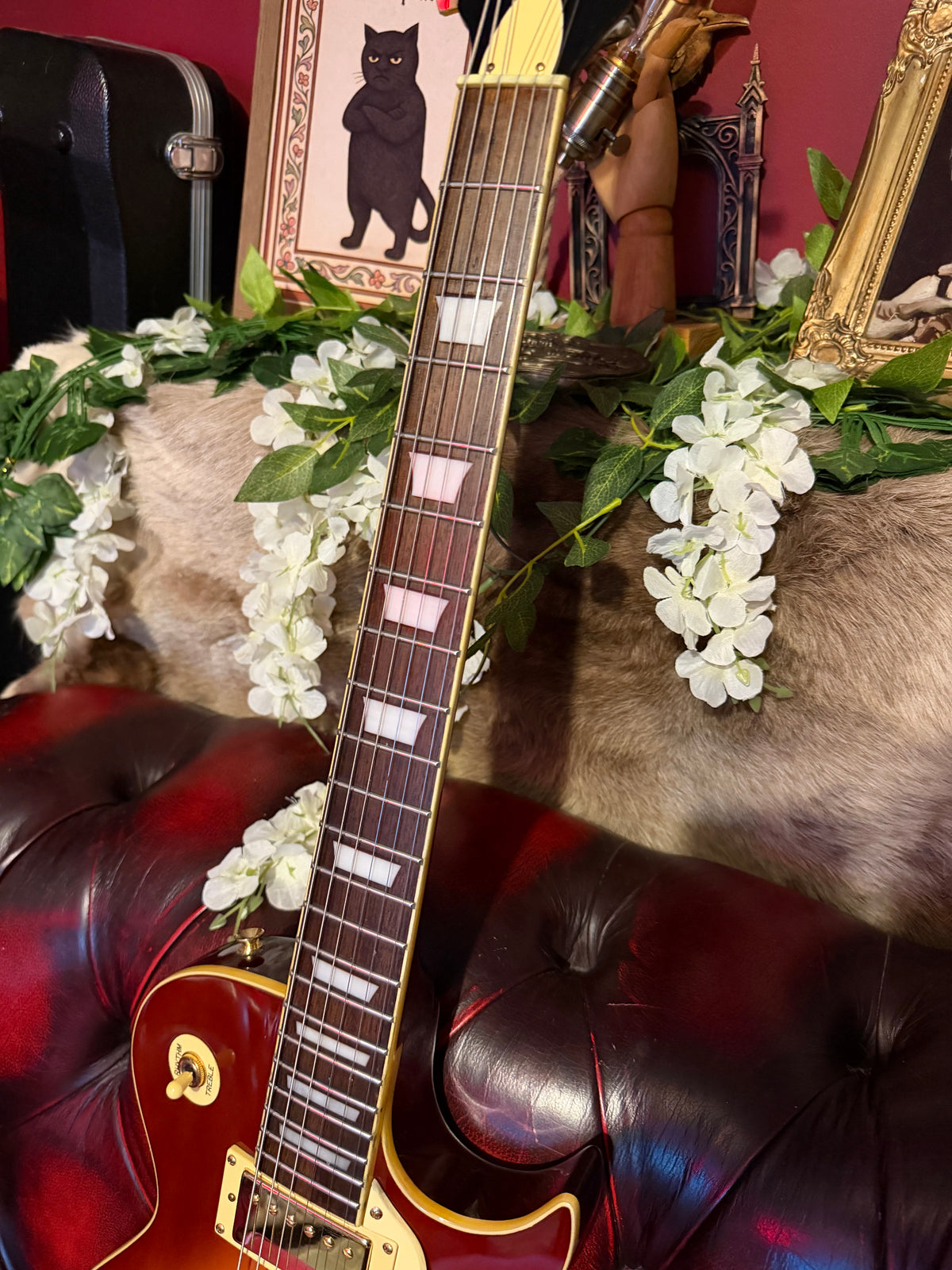 Alistair! - Vintage V100TSB, c.2000–2006, Tobacco Sunburst