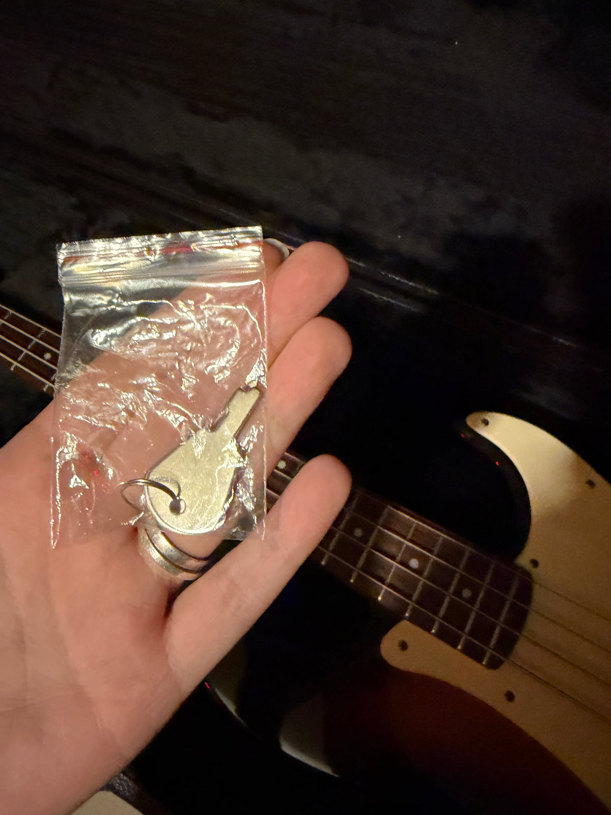 Bernadette! - Squier Affinity Precision Bass | Sunburst | Hard Case Included