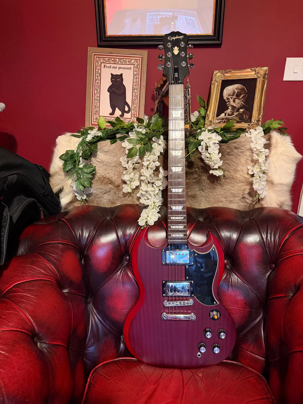 Lilith! - Epiphone Faded G-400 • 2008 • Worn Cherry