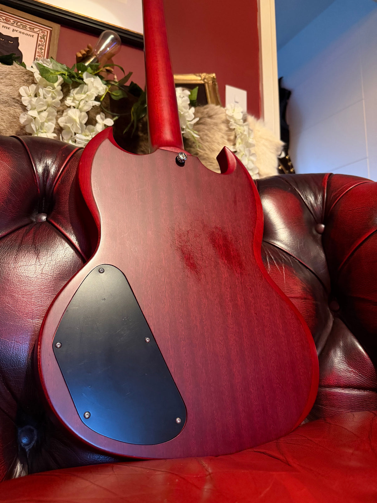 Lilith! - Epiphone Faded G-400 • 2008 • Worn Cherry