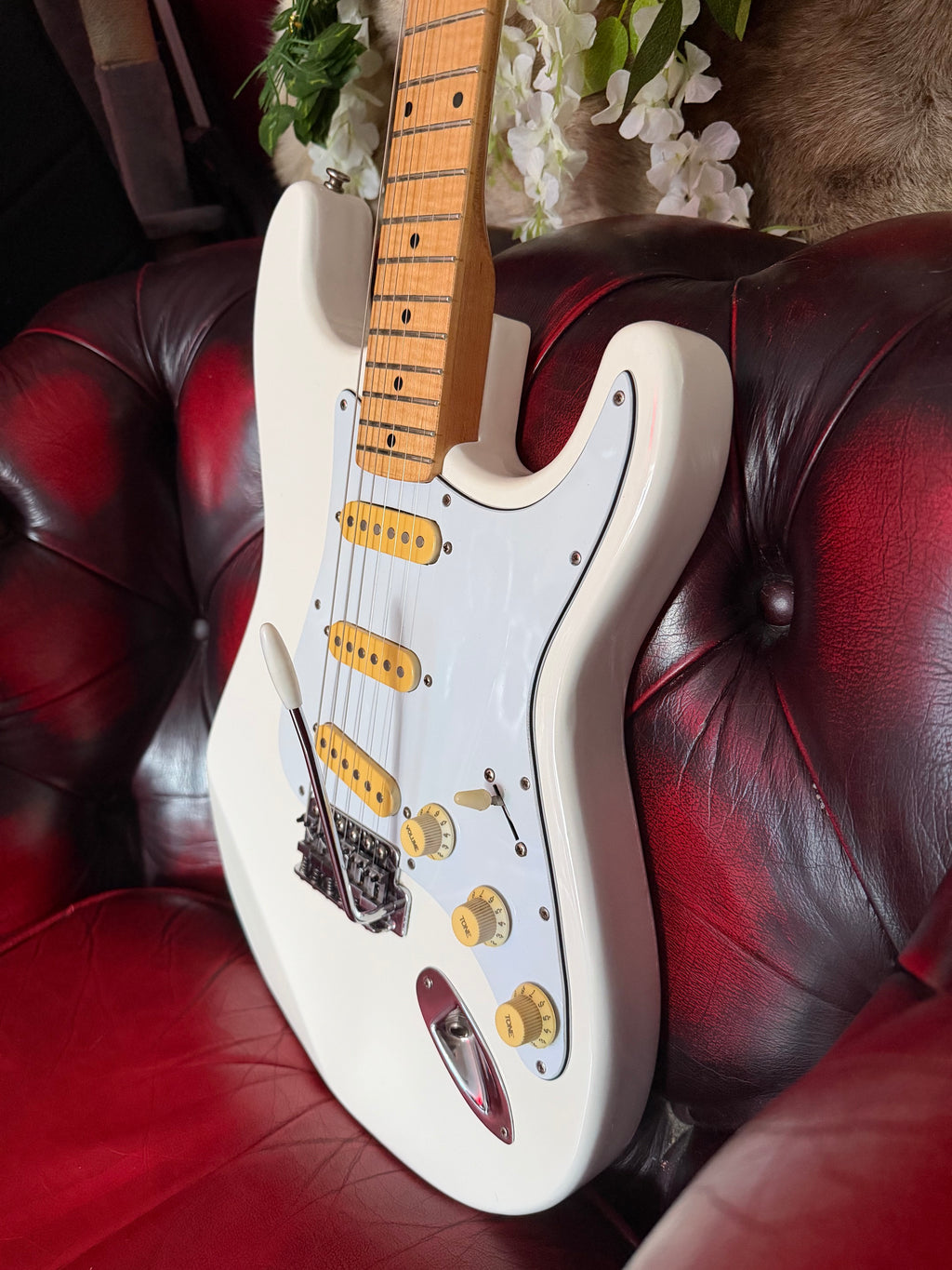 Roxie! - Vulcan 8920V (Kawai Guitars Mid 80s MIK) Strat