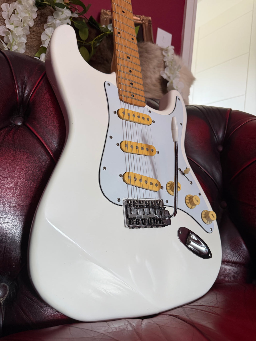 Roxie! - Vulcan 8920V (Kawai Guitars Mid 80s MIK) Strat