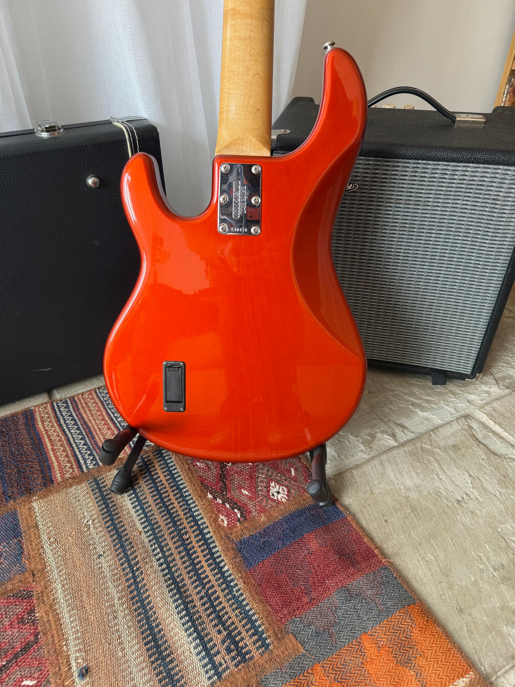 Leo! - Ernie Ball Music Man StingRay 5, 2004, Lava Pearl