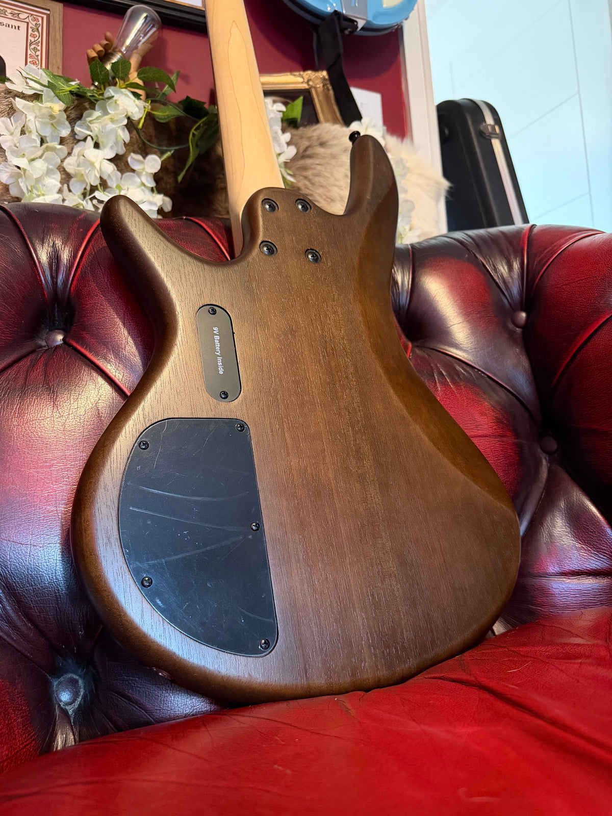 Rufus! - Ibanez GSR200B-WNF GIO Soundgear | Walnut Flat | 2018