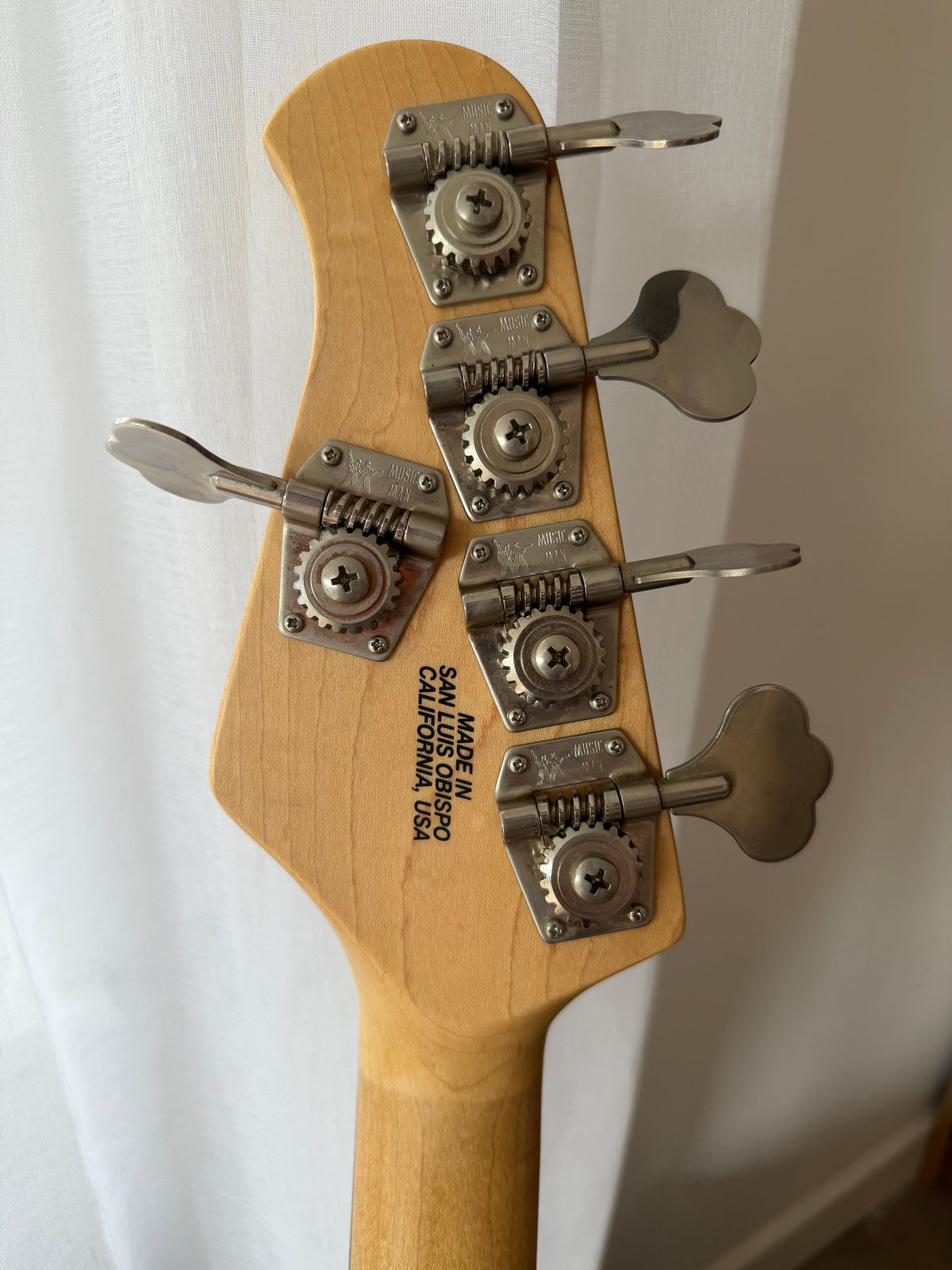 Leo! - Ernie Ball Music Man StingRay 5, 2004, Lava Pearl