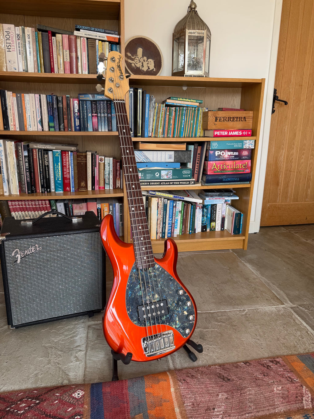 Leo! - Ernie Ball Music Man StingRay 5, 2004, Lava Pearl